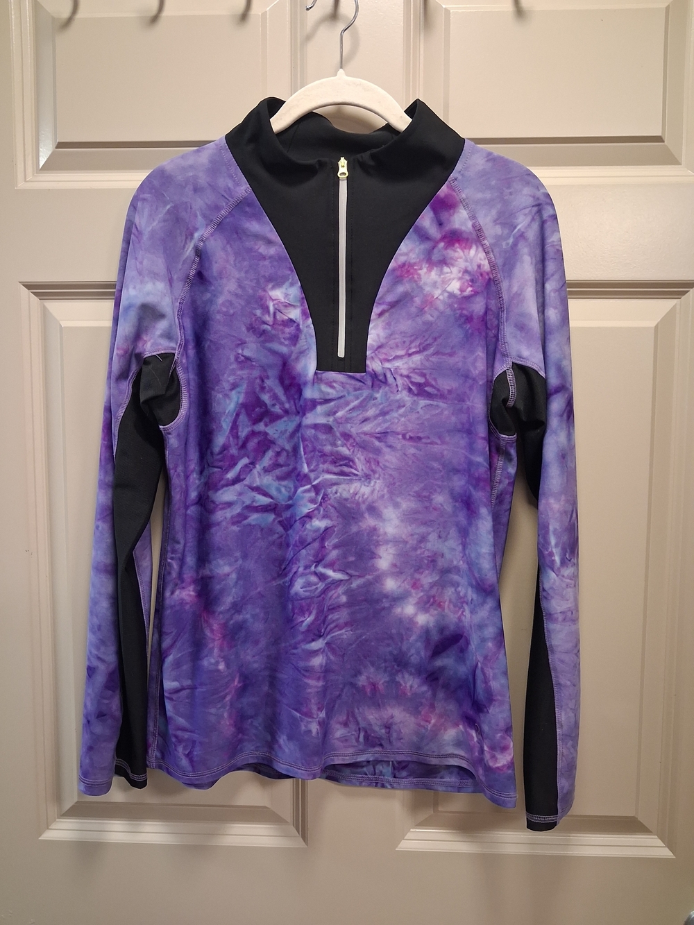 VOGO Athletica Purple Tie-Dye Long Sleeve 1/4 Zip Top Size Large